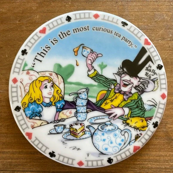 Alice in Wonderland Coaster Set of Four 4"Ceramic Coasters Paul Cardew Design - Picture 3 of 10